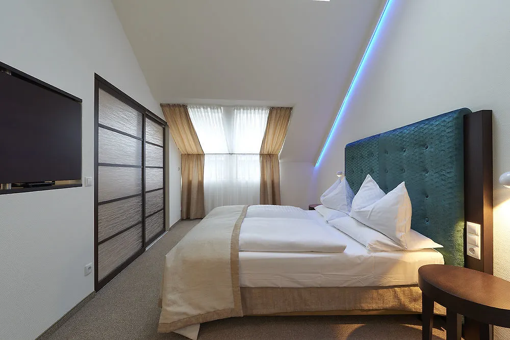 Starlight Suiten Hotel Renngasse Wien