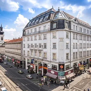 Hotel Pension Excellence, Vienna